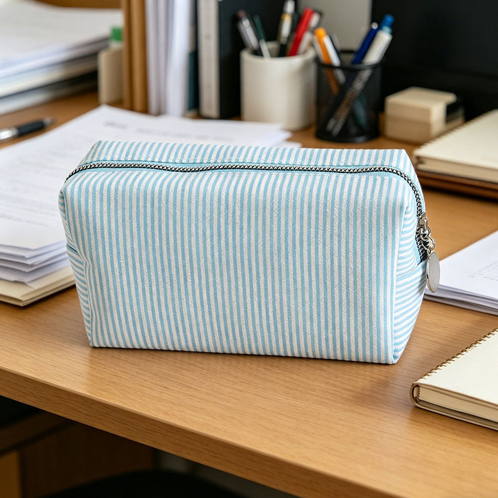 Striped Travel Storage Bag